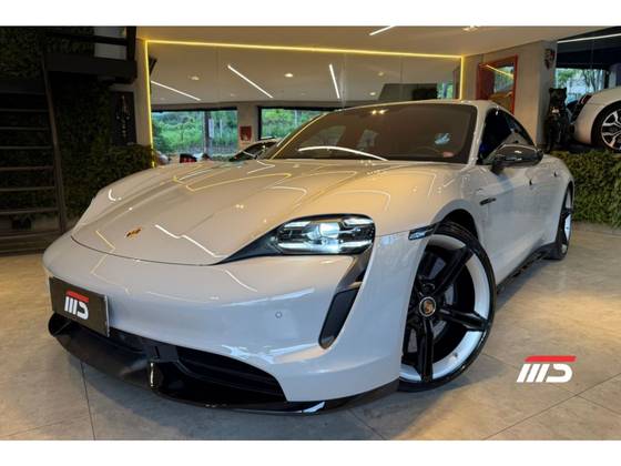 PORSCHE TAYCAN TURBO S ELÉTRICO